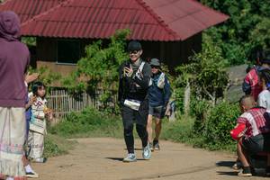 BIB: 
                            <button type="button" onclick="openModal(26719586)" class="btn btn-primary btn-sm float-right btn-popup" data-toggle="modal" data-target=".modal-high-quality">
                        <i class="fas fa-shopping-cart"></i> Add to Cart
                    </button>
                                            <button type="button" onclick="isThisMe(26719586, true)" class="btn btn-success btn-sm float-right btn-popup btn-isme hidden" data-toggle="tooltip" data-placement="bottom" title="นี่คือรูปของคุณใช่ไหม คลิกที่นี่เพื่อเอาเข้าอัลบั้ม">
                        <i class="fas fa-plus"></i> Add to album
                    </button>
                    <button type="button" onclick="isThisMe(26719586, false)" class="btn btn-warning btn-sm float-right btn-popup btn-isnotme hidden">
                        <i class="fas fa-ban"></i> Remove from album
                    </button>